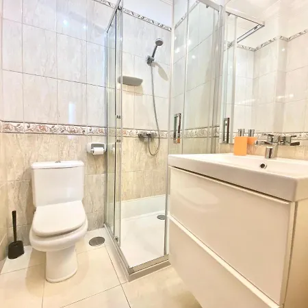 Number 5 At The Marina, Tenerife Apartment *